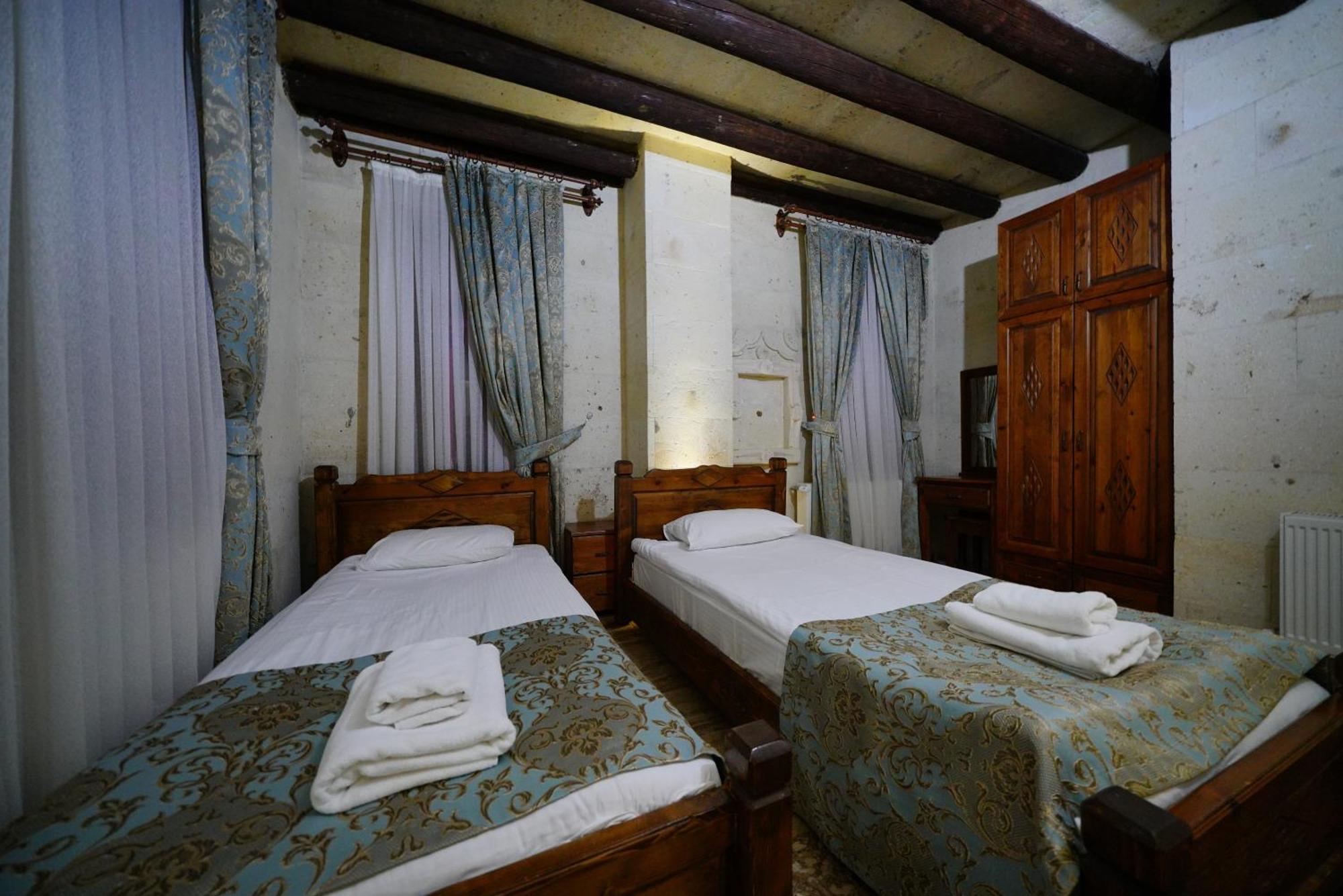 ซันไรส์ วิว โฮเต็ล Hotel เกอเรเม ห้อง รูปภาพ